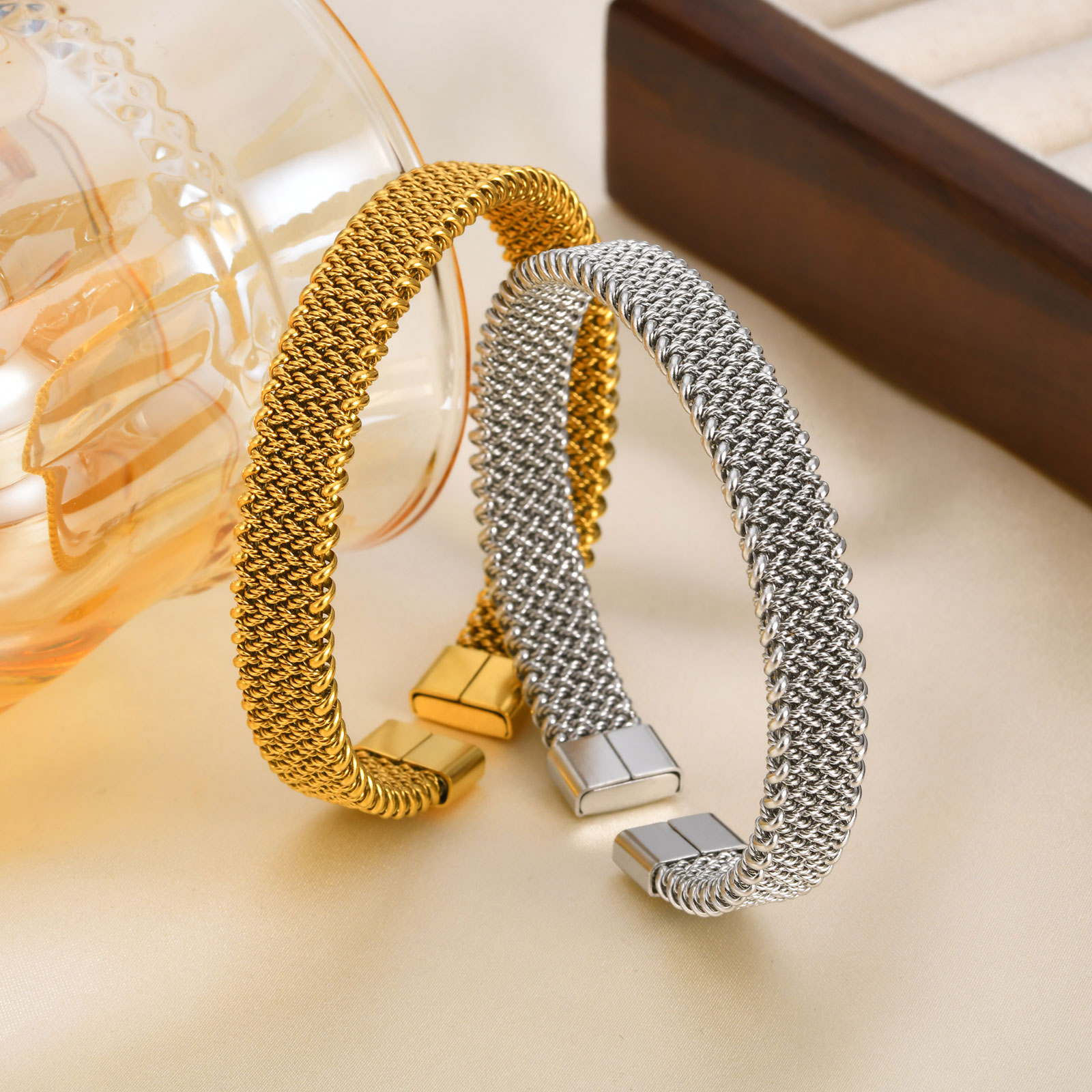 10 مللي متر مضفر تمتد حزام سوا - مراجعة Mesh Strap Metal وسعره