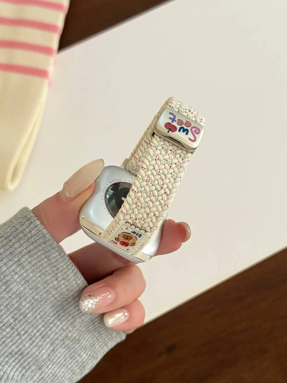 لطيفة الكرتون الدب المغناطيسي  - مراجعة Milanese Loop Magnetic وسعره
