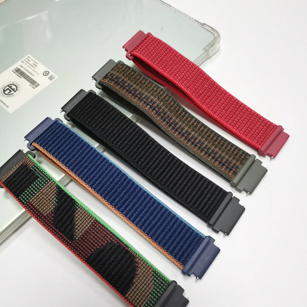حزام ساعة من النايلون قابل للت - مراجعة Sport Loop Velcro وسعره