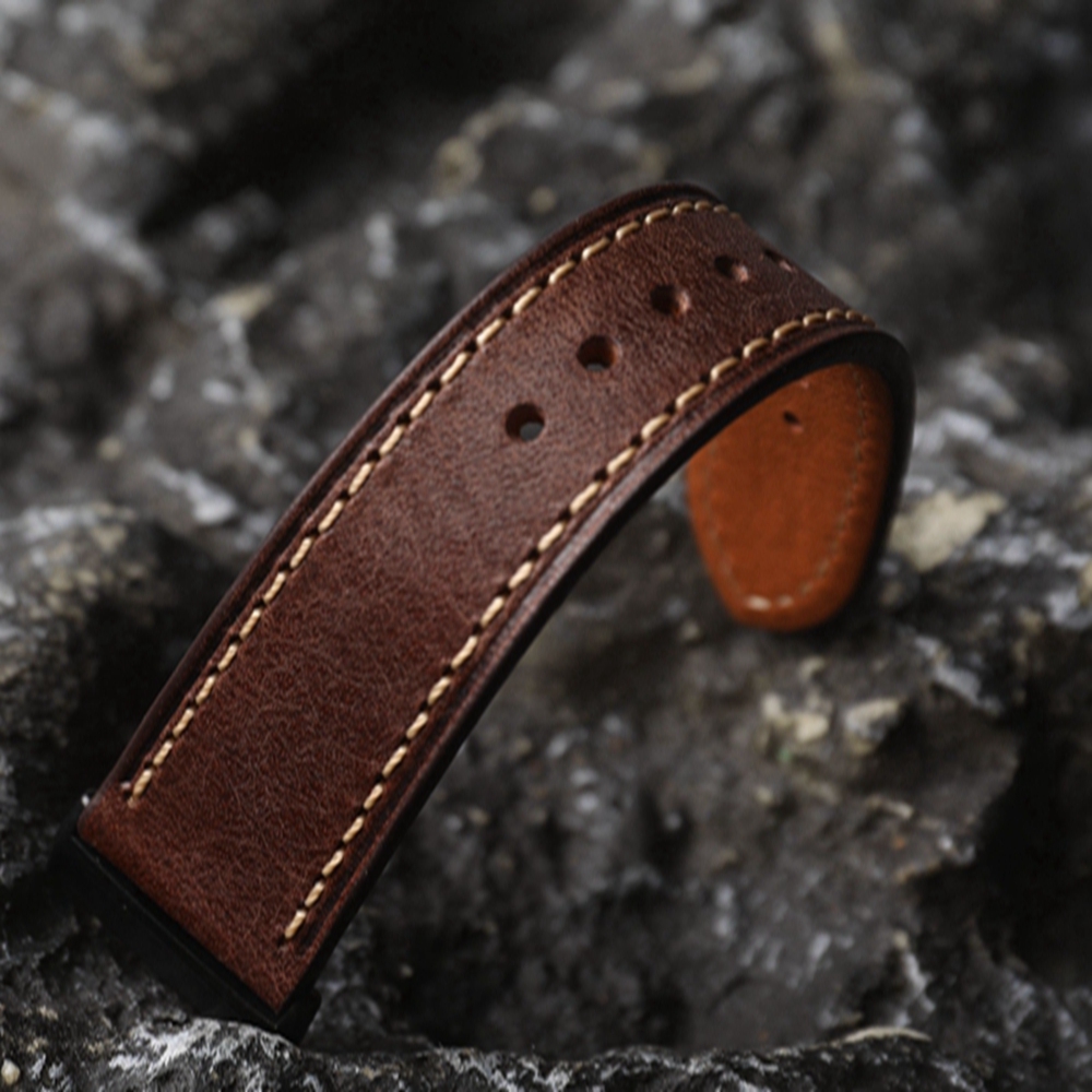 حزام من جلد البقر بطبقة رأس إي - مراجعة Nato Strap Nylon وسعره